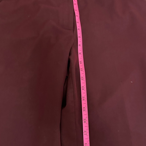 Ann Taylor Burgundy Maroon Women's Pants Slacks size 12 - Picture 8 of 9